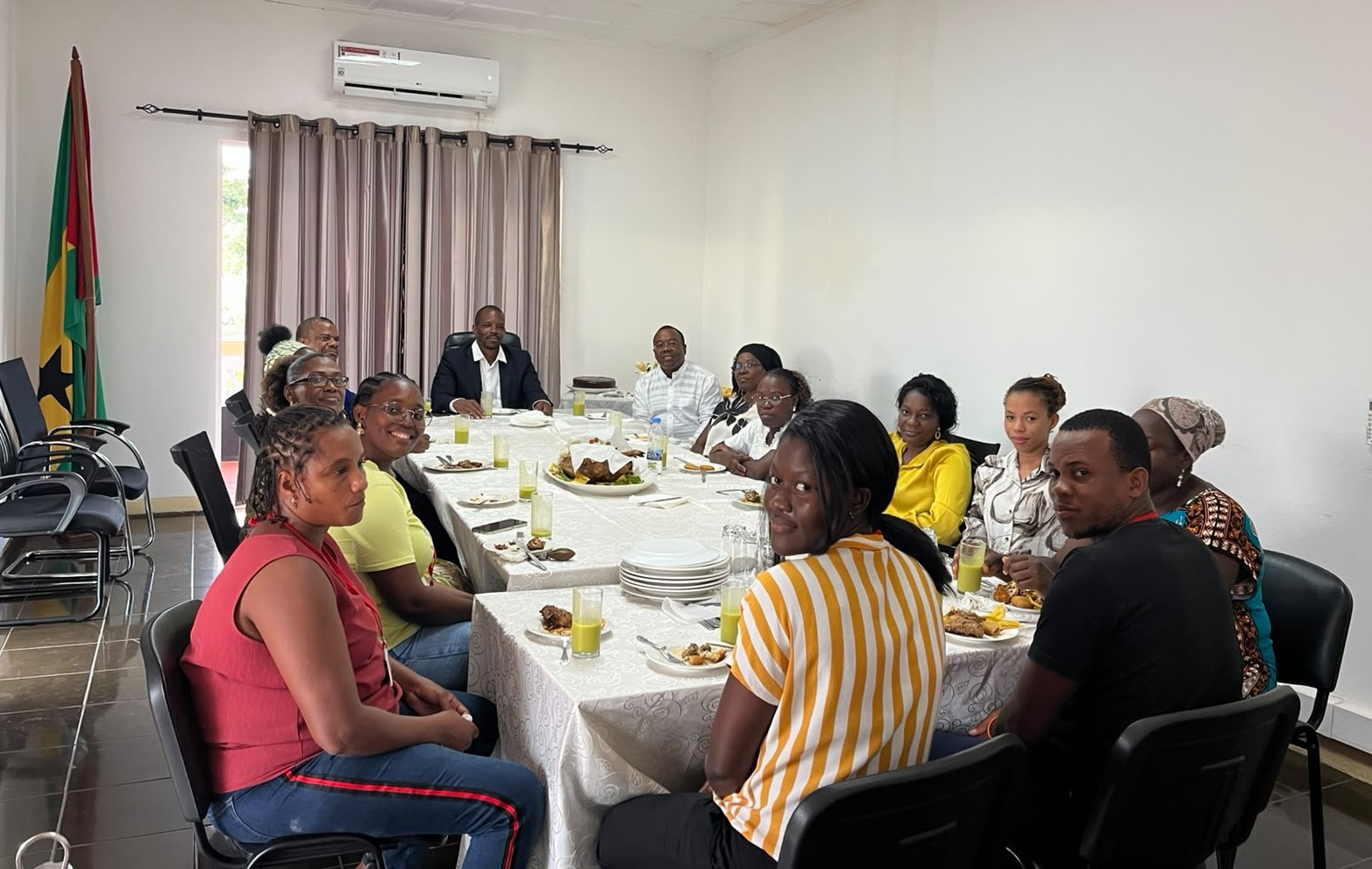 Tribunal Constitucional assinala o Dia da Mulher Africana com almoço de confraternização nas.